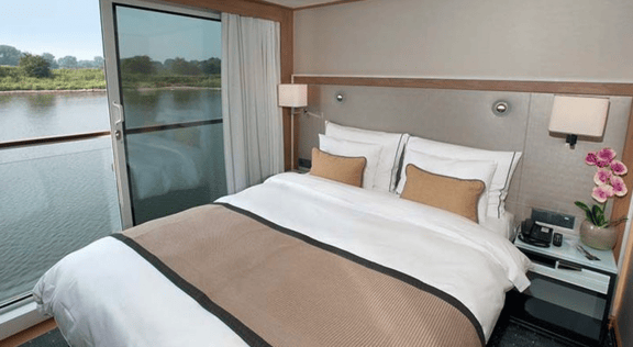 Ship accomodation